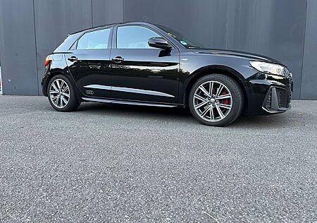Audi A1 40 TFSI S tronic Sportback -