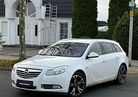 Opel Insignia A Sports Tourer Sport*TÜV BIS NOVEMBER*