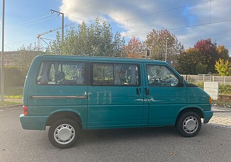 VW T4 Caravelle Volkswagen mit Camperausbau