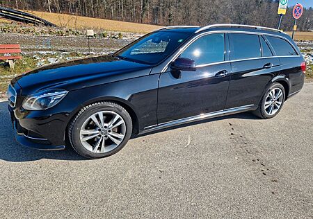Mercedes-Benz E 220 BlueTEC T AVANTGARDE AVANTGARDE AMG-LINE