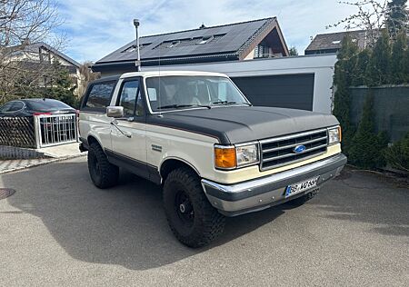 Ford Bronco XLT
