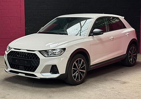 Audi A1 30 TFSI S-TRONIC V-COCK SOUND GRA DAB SPURH