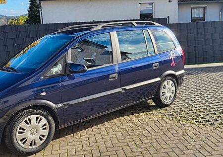 Opel Zafira 1.8 16V -