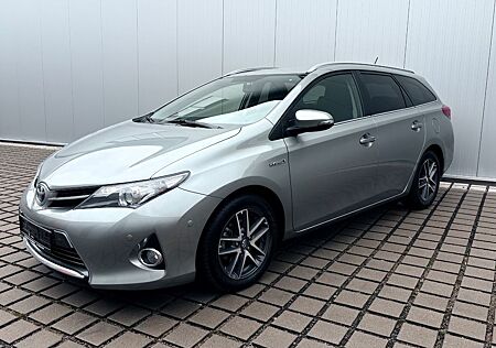 Toyota Auris Touring Sports 1.8 Hybrid Edition-Plus