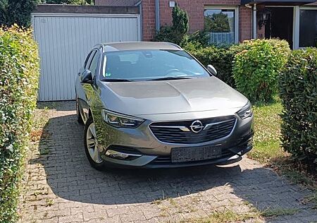 Opel Insignia 2.0 BiTurbo Diesel Innovation Aut 4...