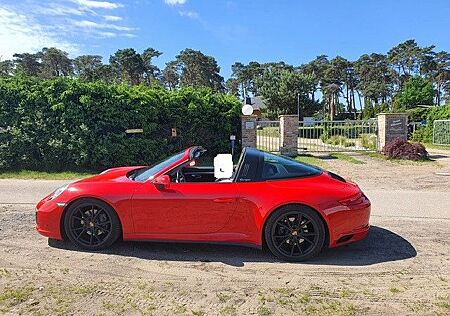 Porsche 991 .2 Targa 4 Bose,KAM,Sportabgas,DAB.Reifen neu