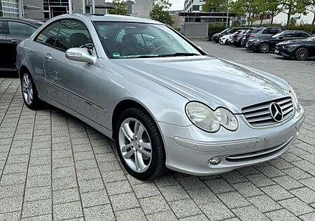 Mercedes-Benz 320 Mercedes CLK - rostfrei und zuverlässig !