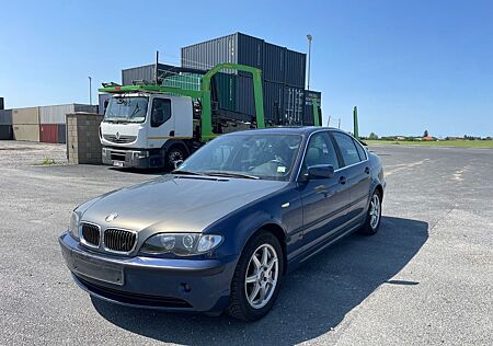 BMW 320i Edition Lifestyle