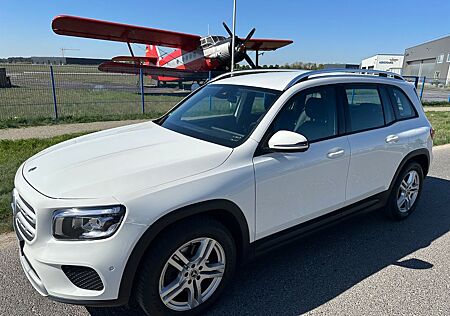 Mercedes-Benz GLB 220 d DCT -