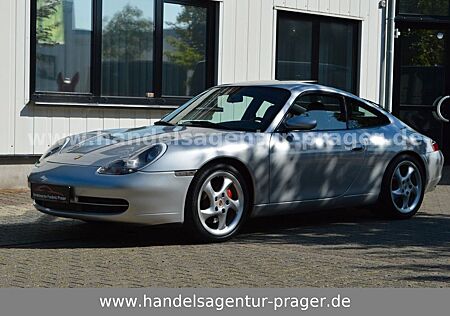 Porsche 996 911 Carrera 4 Coupé Schalter Sportsitz Xenon