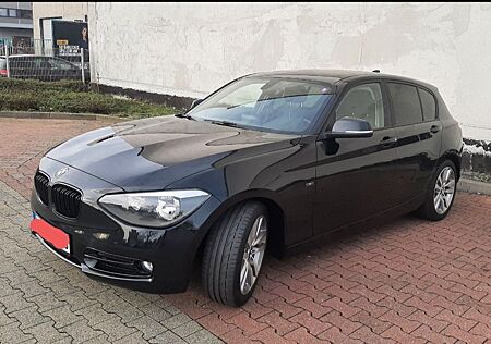 BMW 116d EfficientDynamics Edit. Sport Line Spor...