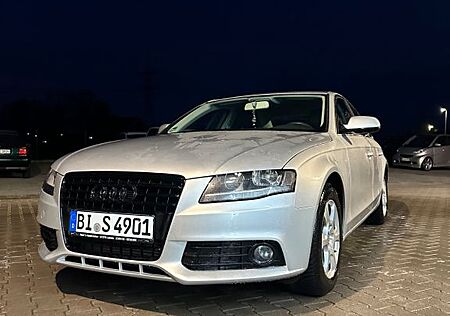 Audi A4 1.8 TFSI 88kw multitronic Attraction Attr...