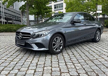Mercedes-Benz C 220 d 4MATIC Autom. XENON/LEDER/NAVI/KAMERA