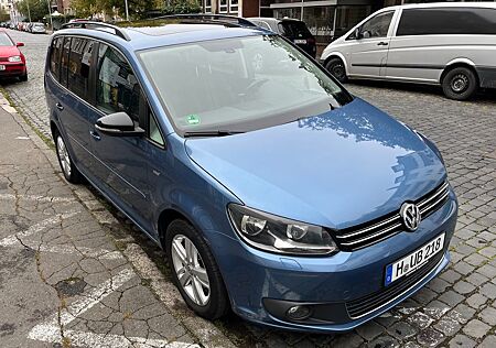 VW Touran Volkswagen 2.0 TDI AHK Panorama Navi 7 Sitzer