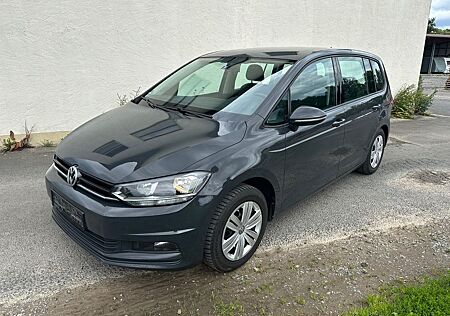 VW Touran Volkswagen Trendline 7 Sitzer PDC 1.Hand