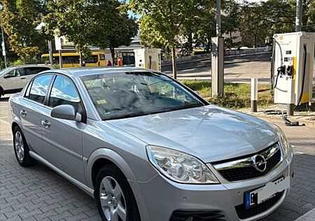 Opel Vectra 2.2 DIRECT MT-6 -