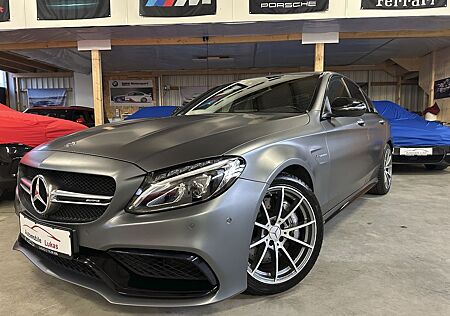 Mercedes-Benz C 63 AMG C63 AMG/Magno/PerforAbgas/KAM/LED/Night/Keyle/DE