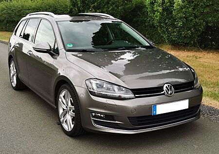 VW Golf Volkswagen VII Variant Highline 1.4 TSI BMT AHK Pano