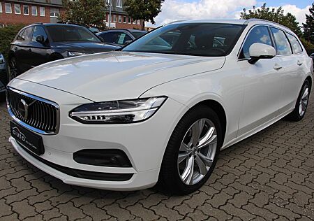Volvo V90 Kombi Momentum Pro