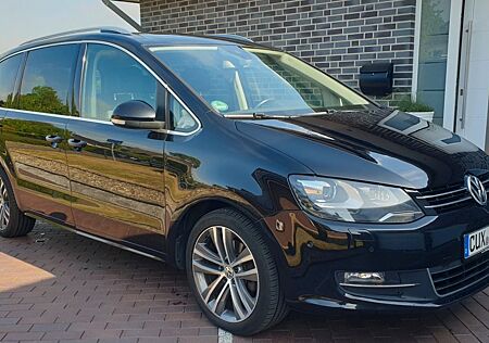 VW Sharan Volkswagen 2.0 TDI SCR 130kW DSG Highline Leder Pano