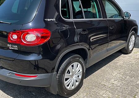 VW Tiguan Volkswagen 2.0 TDI DSG 4MOTION Team Panorama Dach