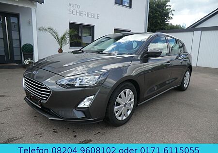 Ford Focus Lim. Trend 1,5 d 8-fach ber./LED/1.Hand