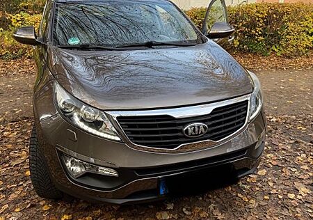 Kia Sportage (BJ 2013) Gepflegt & Fahrbereit