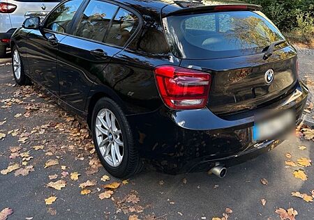 BMW 116d EfficientDynamics Edit. Sport Line Spor...