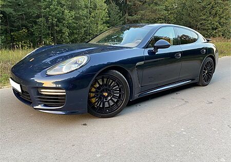 Porsche Panamera Turbo S Turbo S