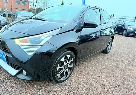 Toyota Aygo (X) Aygo -play club