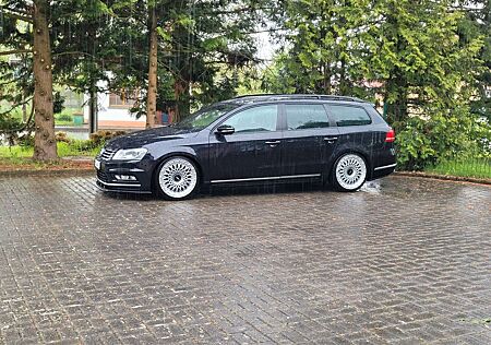 VW Passat Variant Volkswagen 2.0 TSI R-Line Variant R-Line
