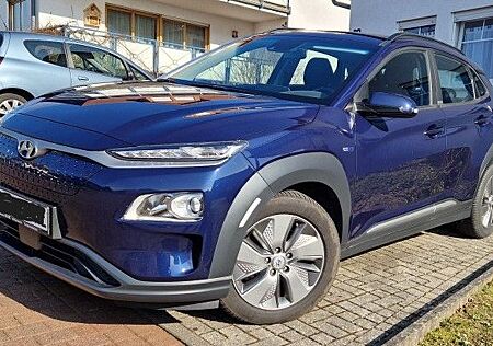 Hyundai Kona ELEKTRO 150kW -204PS mit Batteriezertifikat