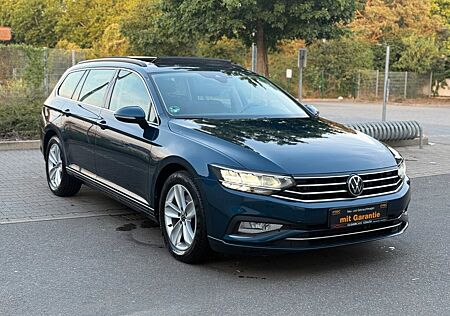 VW Passat Variant Volkswagen BUSINESS /PANO/STANDHZ./AHK/