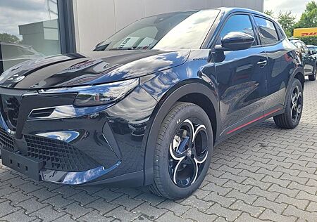Alfa Romeo Junior Ibrida Speciale*LED*Navi*Shzg*PDC*Cam*18"