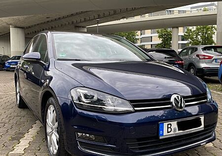 VW Golf Volkswagen 1.4 TSI BMT 92kW DSG Highline Highline