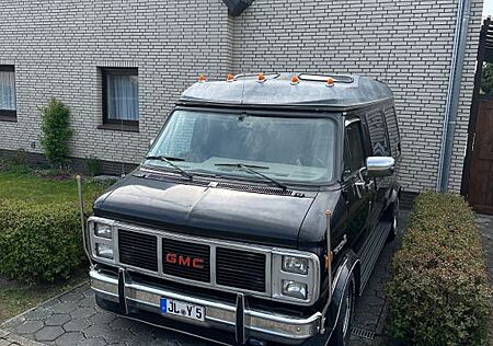 Chevrolet Chevy Van GMC Vandura / G20
