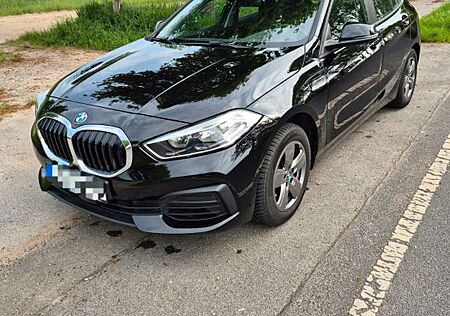 BMW 118i -