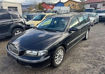 Volvo V70 Kombi 2.0 T/Klima/Automatik/Leder/AHK/Tüv Ne