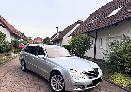 Mercedes-Benz E 320 CDI T AVANTGARDE Avantgarde Sportpaket