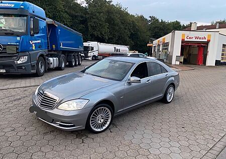 Mercedes-Benz S 350 BlueTEC -