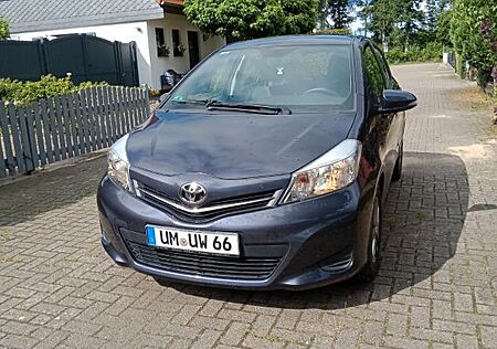 Toyota Yaris 1,0-l-Dual-VVT-i Trend Trend