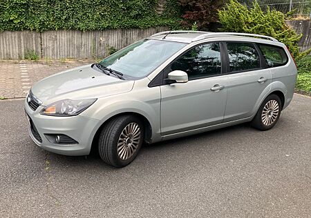 Ford Focus Standhzg 1,6TDCi Titanium Turnier