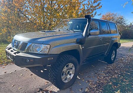 Nissan Patrol 3.0l Di Profi 4x4 m Sperre Seilwinde 7Siz