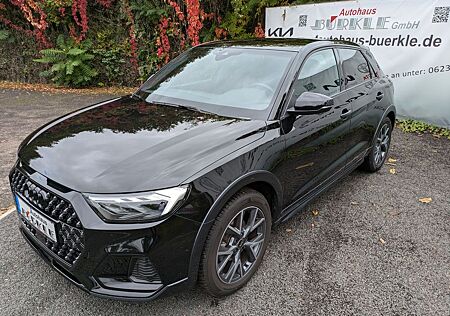 Audi A1 allstreet 25 TFSI +Parksensoren+LED+WENIG KM+