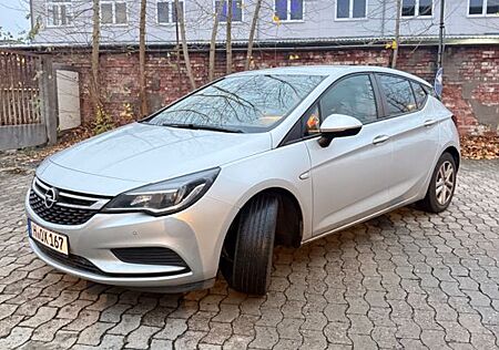 Opel Astra 1.4 Turbo Einparkhilfe, Sitzh., CarPlay
