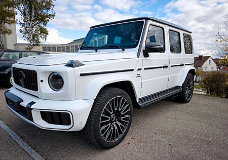 Mercedes-Benz G 63 AMG Mercedes-AMG G 63 MANUFAKTUR | Opalithweiß magno