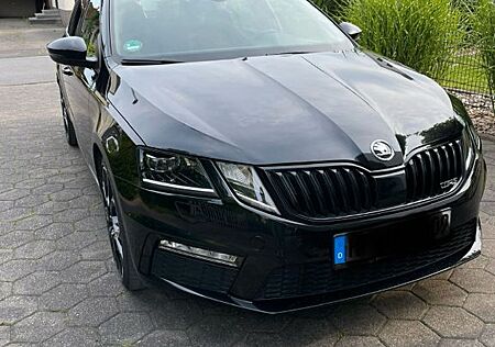 Skoda Octavia 2.0 TSI DSG RS 245 Combi RS