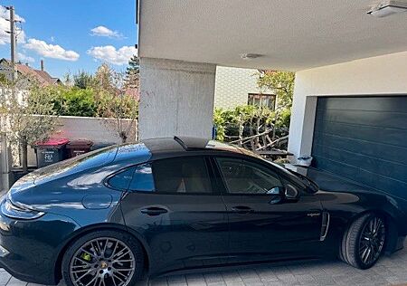 Porsche Panamera 4 E-Hybrid Platinum Edition Platinu...