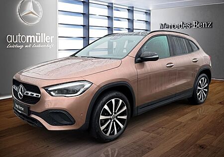 Mercedes-Benz GLA 250 e NIGHT+PANO+HEADUP+AMBIENTE+KAMERA+LED+