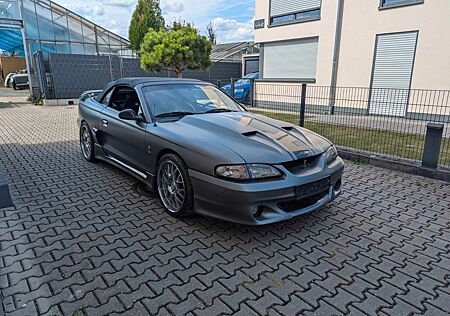 Ford Mustang Cobra 4.6 V8